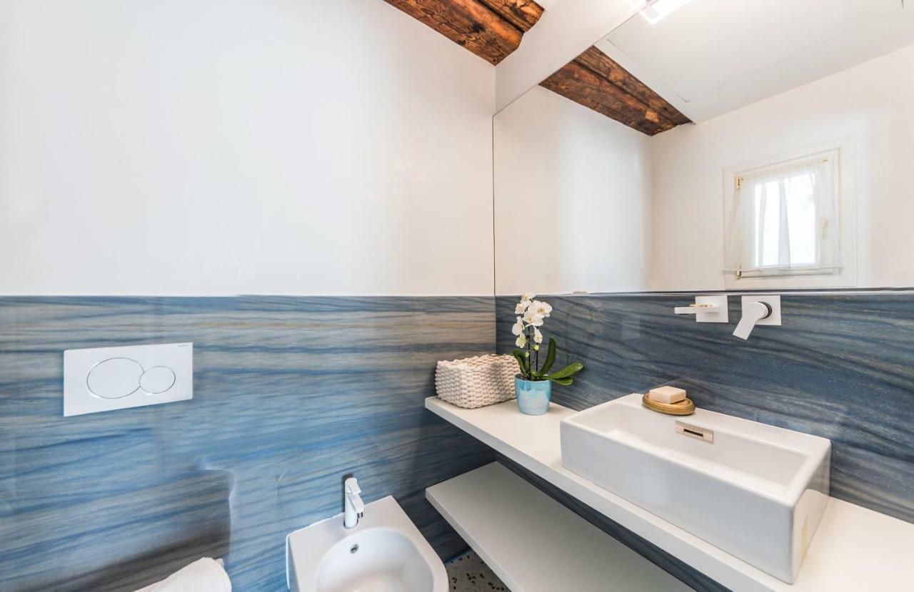 Apartment Ca Brunilda-Luxury Penthouse With Terrace Βενετία Εξωτερικό φωτογραφία